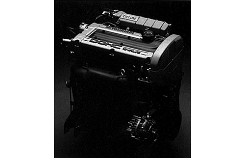 発売当時145ps／21.0㎏mを発生した4G61、1.6ℓインタークーラーターボは､’89年のMC後に160ps／22.5㎏mにパワーアップした