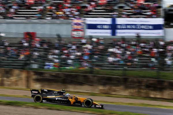 Jolyon Palmer (GBR) Renault Sport F1 Team RS17.
