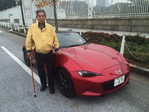 日本では1.5Lエンジンのみで発売開始されたロードスター。RFには2Lエンジンが搭載されるが、ソフトトップは現状1.5Lのみ