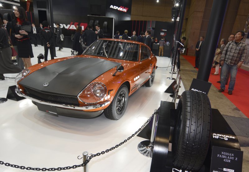 フェアレディZ 432Rに｢ADVAN HF タイプ D｣を装着させた展示