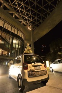 今回のモデルはあくまでもコンセプトカーという位置づけで、このまま市販するというこではないというものの、もちろん、評判によっては市販に向けた動きにつながるだろう。期待したい!!