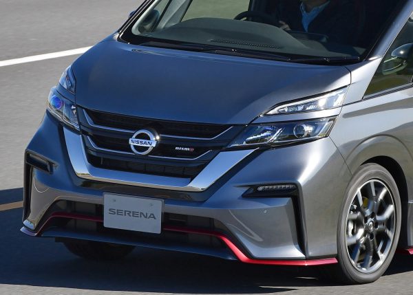 ノアGR対セレナNISMO対ステップワゴンモデューロX 走りのミニバン頂上