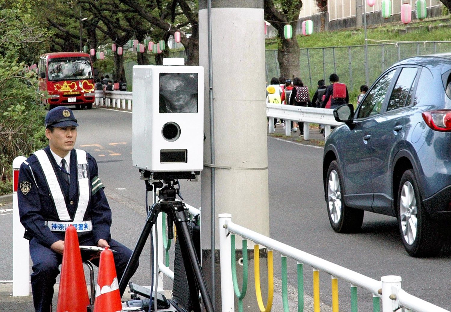 1歩目〜5メートル以内を高速移動 Amazon.co.jp: 1歩目〜5メートル以内を高速移動 : Electronics