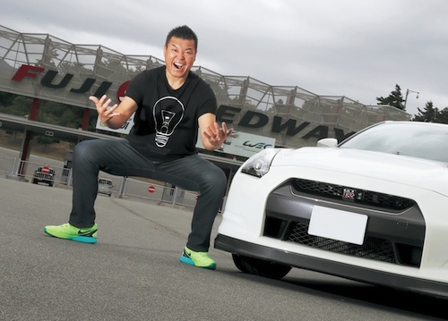 実は富士スピードウェイのスポーツ走行もしている小川直也氏。大好きなGT-Rを語らせると止まらない??