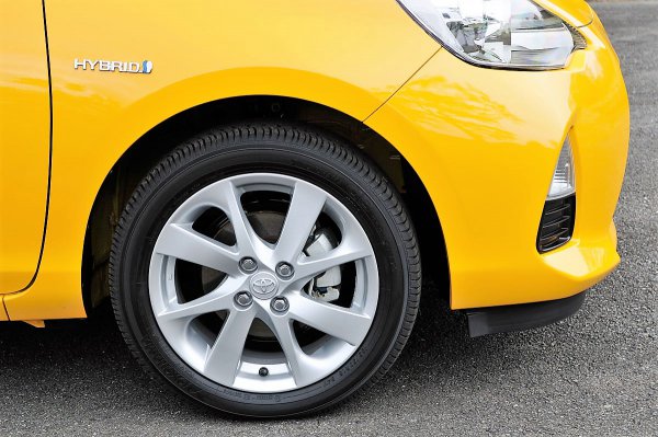 車の指定空気圧 なぜ高くなった 変わるタイヤの 傾向 と2つの理由とは 自動車情報誌 ベストカー