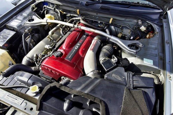 R32 GT-Rのエンジンルーム