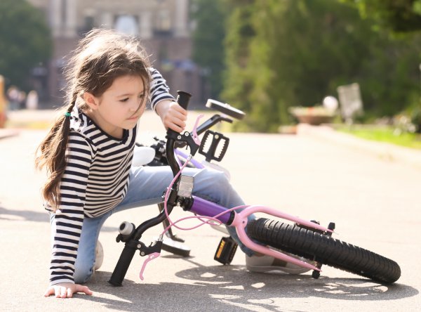 自転車運転者が子供であっても賠償責任が発生する。未成年者の場合は監督者である親が支払うことになる