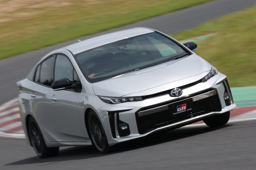 画像ギャラリー 惜しくも絶版 プリウスaと歴代プリウス全派生車の歴史 自動車情報誌 ベストカー