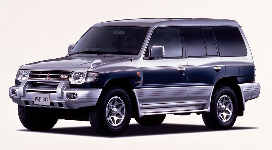 Кузов паджеро 2 купить. Mitsubishi Pajero v46. Паджеро кузов v46. Mitsubishi Pajero кузов v85w. Мицубиси Паджеро 1999.