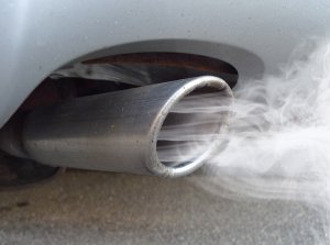 【ハイブリッド車でも必要!?】暖機運転をやるべきなのか?