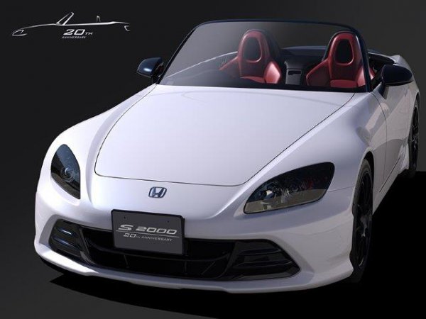  <strong>S2000 20th Anniversary Prototype </strong><br>誕生20周年を迎えたS2000を祝う記念モデル