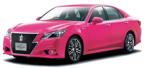 14代目クラウンといえばピンククラウン。2013年7月に販売されたピンクのクラウンの正式名称は特別仕様車 「アスリートG“ReBORN PINK”（600万円）」と「アスリートG i-Four“ReBORN PINK”（570万円）」。1カ月限定販売で、合わせて約650台の受注があったと公表された 