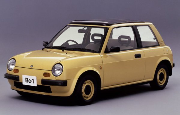 Be-1。1985年の東京モーターショーに出品され、会場で絶大な人気を博し、満を持して1987年1月より発売開始。限定1万台の生産計画だったが2カ月で完売。以降日本中にレトロデザインブームを巻き起こした