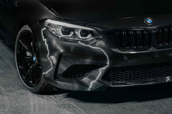 BMW M2と現代アートのコラボによる限定車登場!! 日本では10台のみ!?　