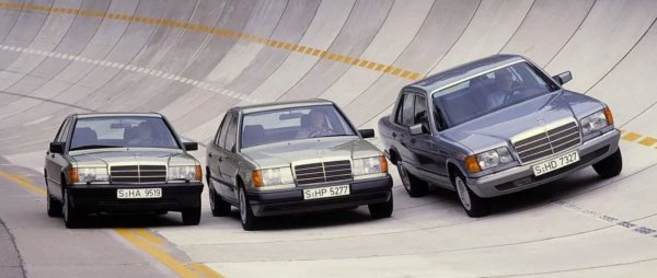 「最善か無か」の時代に作られたメルセデスベンツの3車種。左から190シリーズ（1982年、W201）、中央はミディアムクラス（1985年、W124）、右はSクラス（1979年、W126）