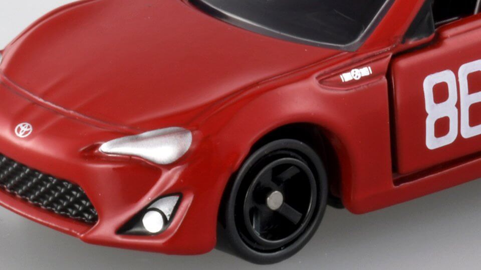 新作トミカ誕生 大ヒット中の『MFゴースト』のあの「86」が