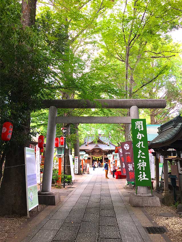 画像ギャラリー】都内屈指、青梅街道沿いのパワースポット神社！ 田無神社＆井草八幡宮を巡る旅をギャラリーでチェック!!! - 自動車情報誌「ベストカー」