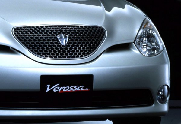 トヨタ ヴェロッサが儚く散った理由 僅か3年で消えた異例の意欲作 偉大な生産終了車 自動車情報誌 ベストカー
