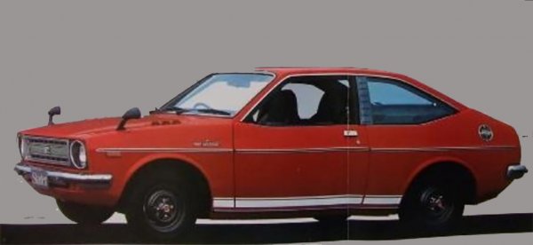 どことなくTE27レビン／トレノを彷彿とさせるデザインはジウジアーロが手掛けた。スターレットは2代目のKP61が有名だが、初代はマニアック