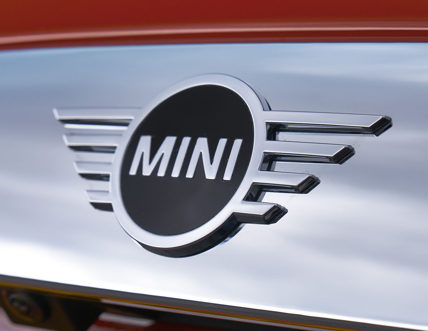 1000以上 車 エンブレム 羽 外車 車の画像ストックのギャラリー