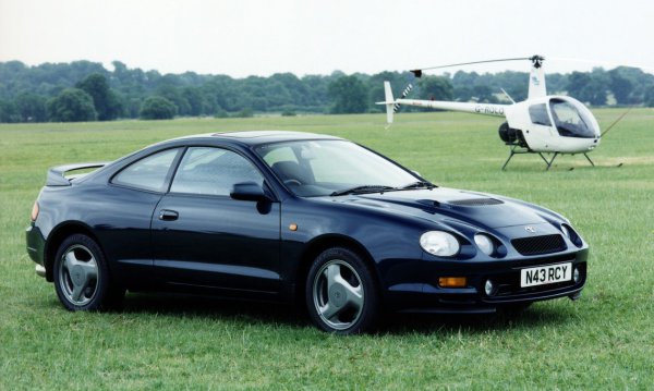 最後のGT₋FOURとなったST205は1994年2月に登場し、1999年9月に販売終了。トヨタのスポーツ4WDはGRヤリスの登場まで約20年おあずけとなる