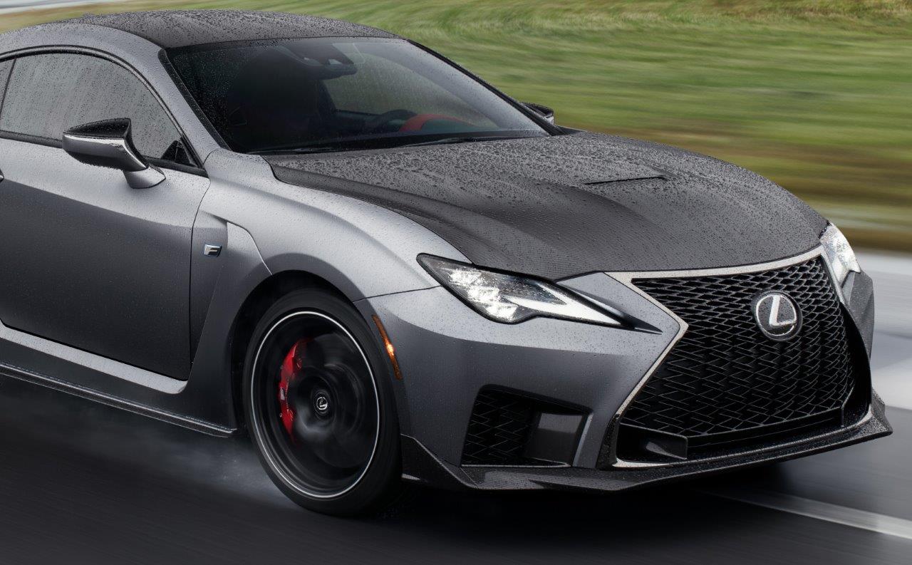 ターボ化の波に風前の灯 かつては高級スポーツの象徴 大排気量naスポーツが絶滅の危機 自動車情報誌 ベストカー