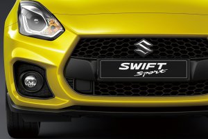 スイフトスポーツがクルマ好きを魅了し続ける理由 ライバル対決で再確認!!