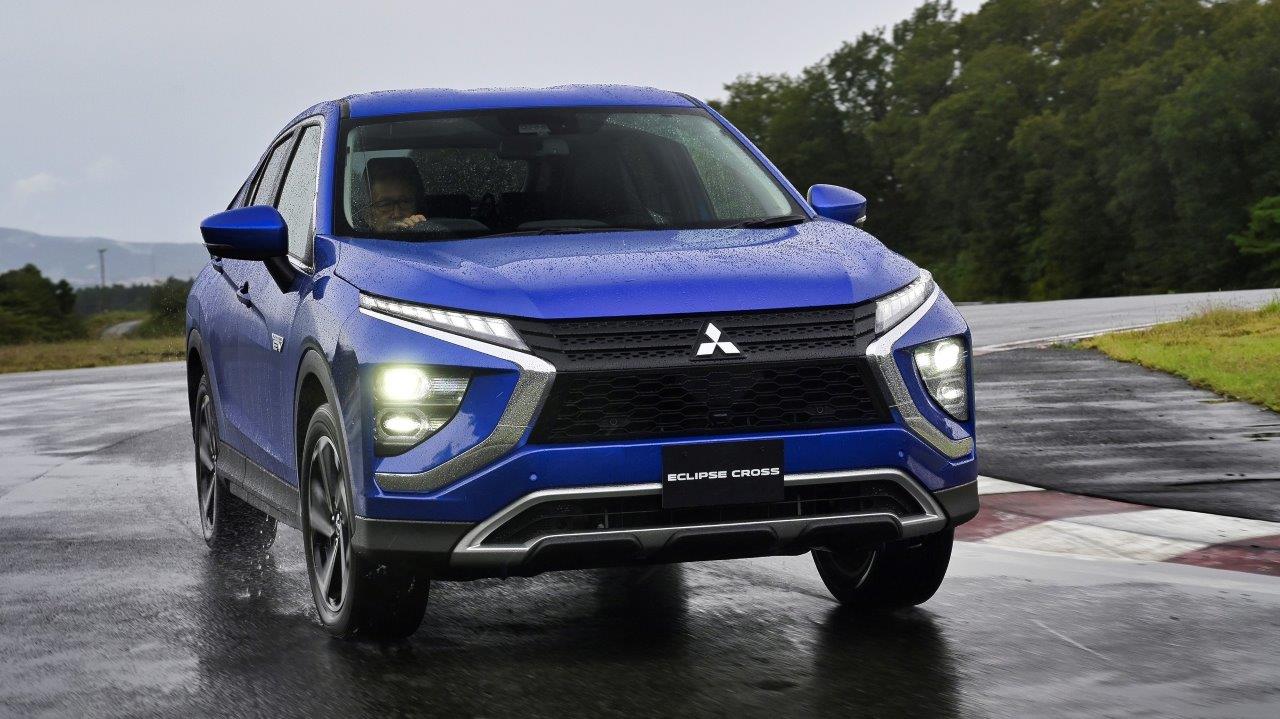 画像ギャラリー 進化したのはデザインだけじゃない 注目のphevモデルを投入した新型エクリプスクロスの全貌をチェック 自動車 情報誌 ベストカー