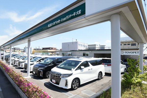 埼玉トヨペットの魅力的な提案とは 愛車に広告ステッカーを貼ればバイト代がもらえる 自動車情報誌 ベストカー
