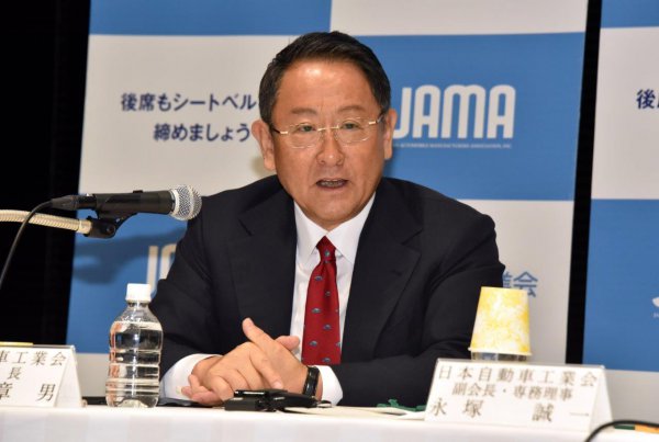 自動車工業会の豊田章男会長（写真は2019年の定例会見時）。12月17日に行われた記者懇談会で、カーボンニュートラルに関する質問に答えた