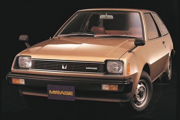 初代ミラージュはそのデザイン性も高く評価された。キリっとエッジの立ったデザインはそれまでの三菱車、そして日本車のイメージも変えるものだった