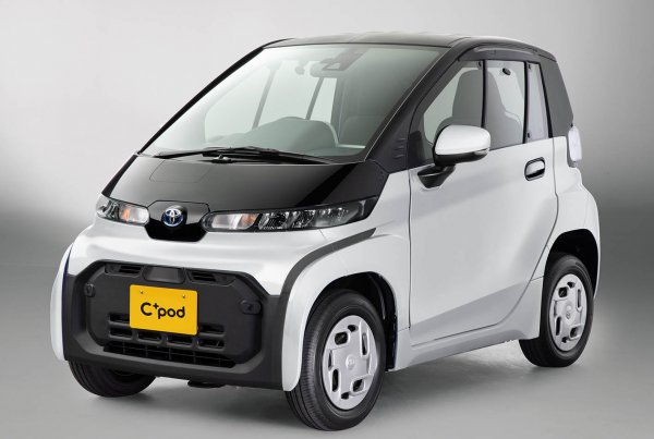 トヨタは2020年12月末に超小型EVのC+pod（シーポッド）の発売を開始したが、企業向けの限定販売で、個人販売は2022年以降となる