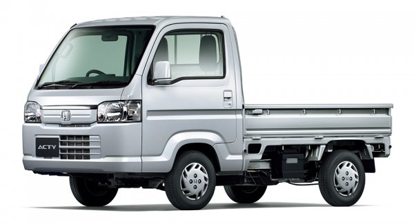 2021年6月に生産終了となるホンダ・アクティトラック。2WD STD（5MT）は83万6000円、4WD SDX（5MT）は100万7600円