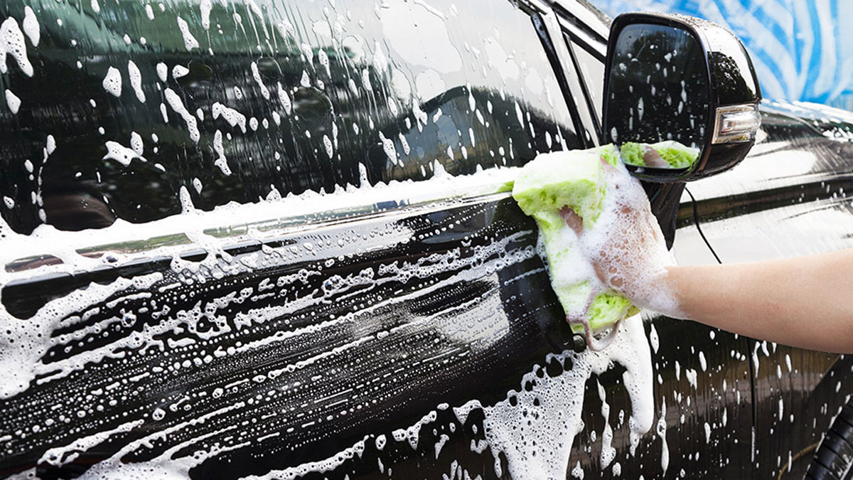 雪道を走ったあとは要注意 これだけある 洗車 の効能 自動車情報誌 ベストカー