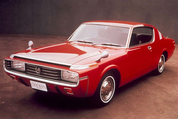 画像ギャラリー これで最後か トヨタクラウンの歴代モデルをギャラリーでチェック 自動車情報誌 ベストカー