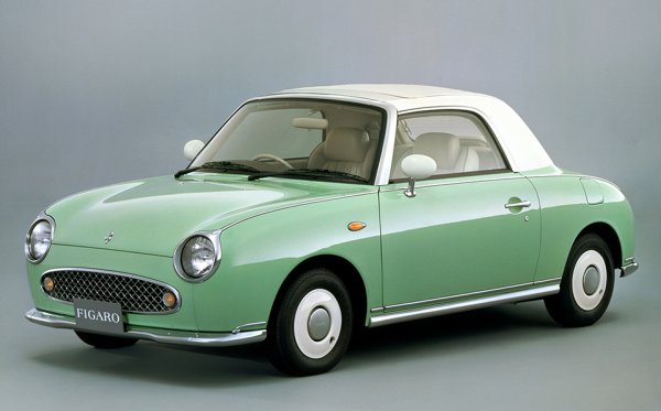 1991年から1992年に販売されていた日産 フィガロ。ドラマ使用車がネットオークションに出品されて話題となった
