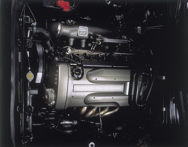 オーテックオリジナルのカムシャフトとピンストンを組込んだRB26DEエンジン。ECUチューンも相まって、ふけあがりの軽いNAらしいエンジンに仕上がっている