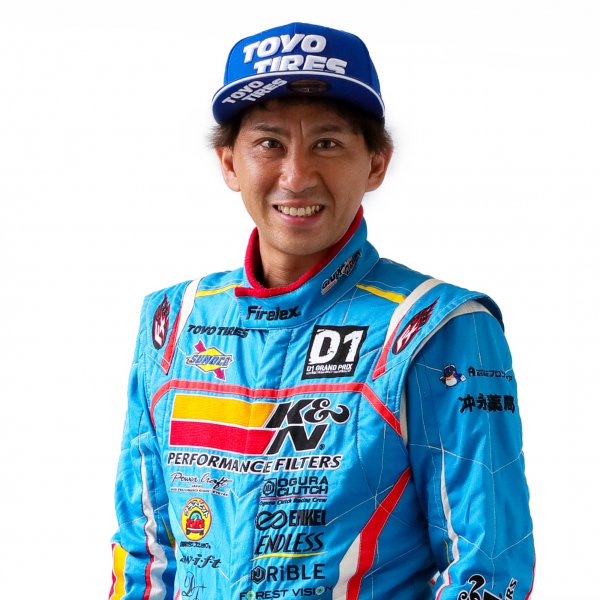 タイヤサポートドライバーには、2020年ランキング12位の松井有紀夫選手（Team RE雨宮 K&N 所属）