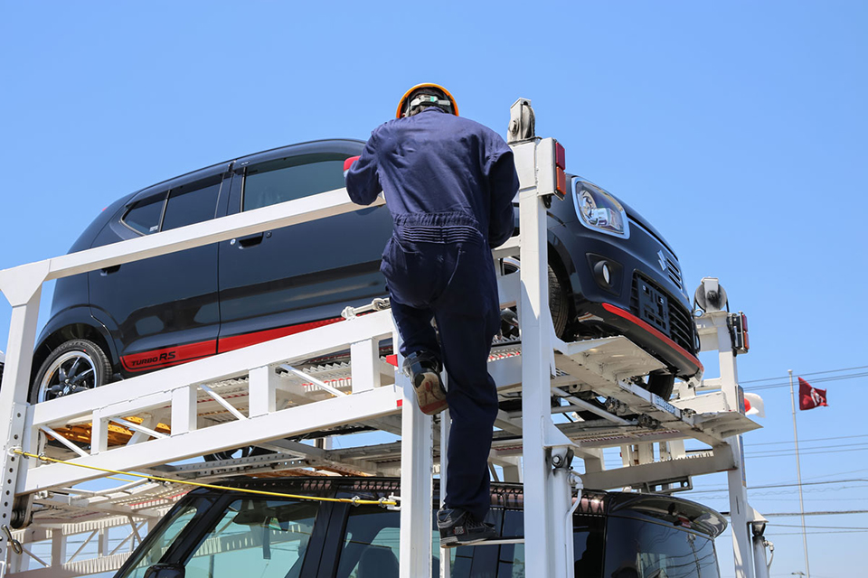 意外 トラックドライバーが事故に遭うのは 運転中よりも荷役作業中のほうが断然多いという事実 自動車情報誌 ベストカー