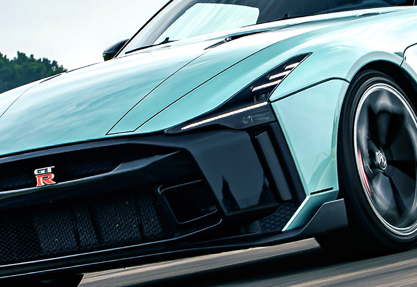 超大量の日産GTR色々美品状態おまけ2個付きです。 GT-R50 世界限定50台 価格1億円超!! 120馬力アップの実力は本物