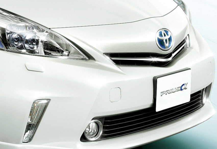 プリウスaがトヨタ史に果たした役割 天寿を全うした幸福な1台 偉大な生産終了車 自動車情報誌 ベストカー