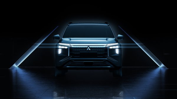上海でデザインが公開された新型SUV『エアトレック』。パワートレインはモーターのEVだという