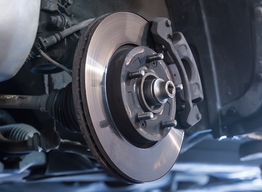 画像ギャラリー クルマから異音が聞こえたら真っ先に確認したい足回り エンジン系部品 自動車情報誌 ベストカー 画像ギャラリー クルマから異音が聞こえたら真っ先に確認したい足回り エンジン系部品 自動車情報誌 ベストカー