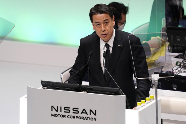 日産自動車 株主総会の内田誠CEO。新型Zの発表会で内田CEOは、かつてZ32を愛車とした自分は「Zファン」だと語った。そんなクルマ好き社長に日産ブランドを復活させてもらいたい