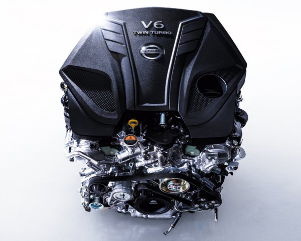 3.0リッターV6ツインターボのVR30DDTT。エンジンの生産は日産いわき工場で、車両への組み込みは日産栃木工場が担当している