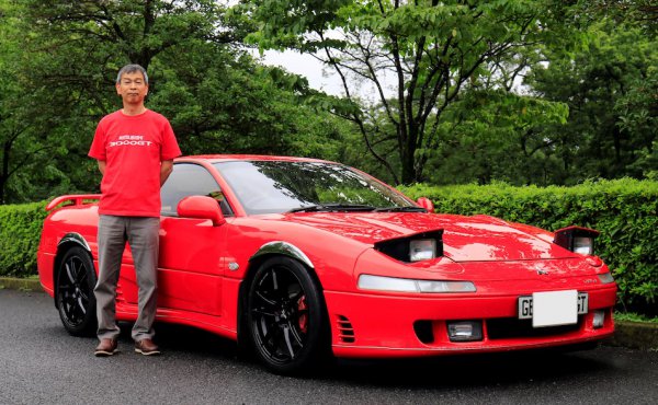 オーナーの安藤 一弘さん。愛車である1991年式三菱 GTO ツインターボとは30年と7ヵ月の付き合い。それにしても時が止まったように綺麗なボディだ