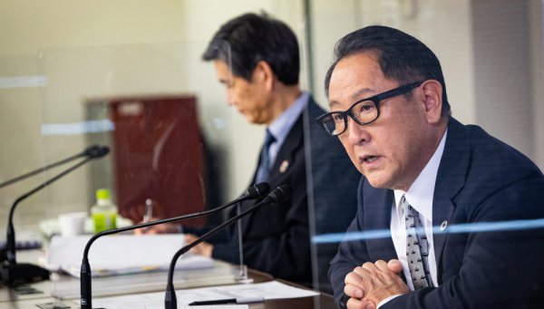 自工会の豊田章男会長は、内燃機関を有効に使った環境対応策もEV化と同様に検討すべしと提言している。今年耐久レース出場で話題となっている水素エンジンもそのひとつだ