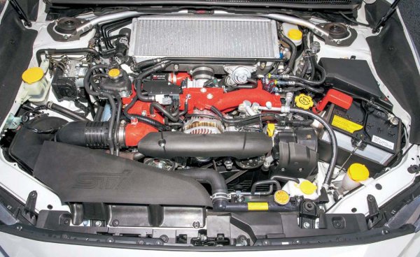 S209の搭載エンジンは海外向けのEJ25型2.5Lフラット4ターボ。タービンや排気系の変更、専用ECUの採用などにより345.7ps／45.6kgmを発生