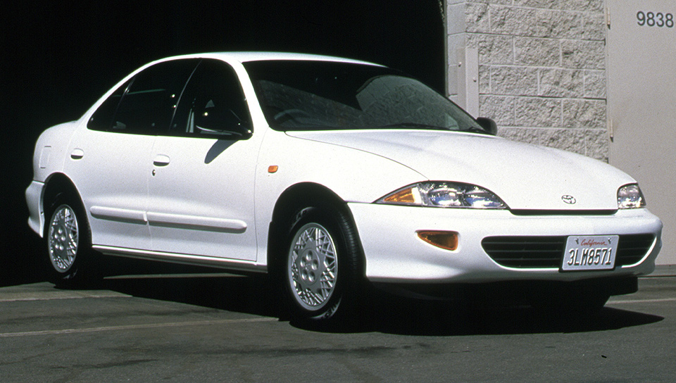 トヨタ キャバリエ（1996-2000）。