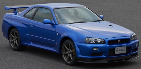 名車の証ともいえる「おかわり」の追加生産。R34 GT-Rでも同じようなケースがあったのを思い出す